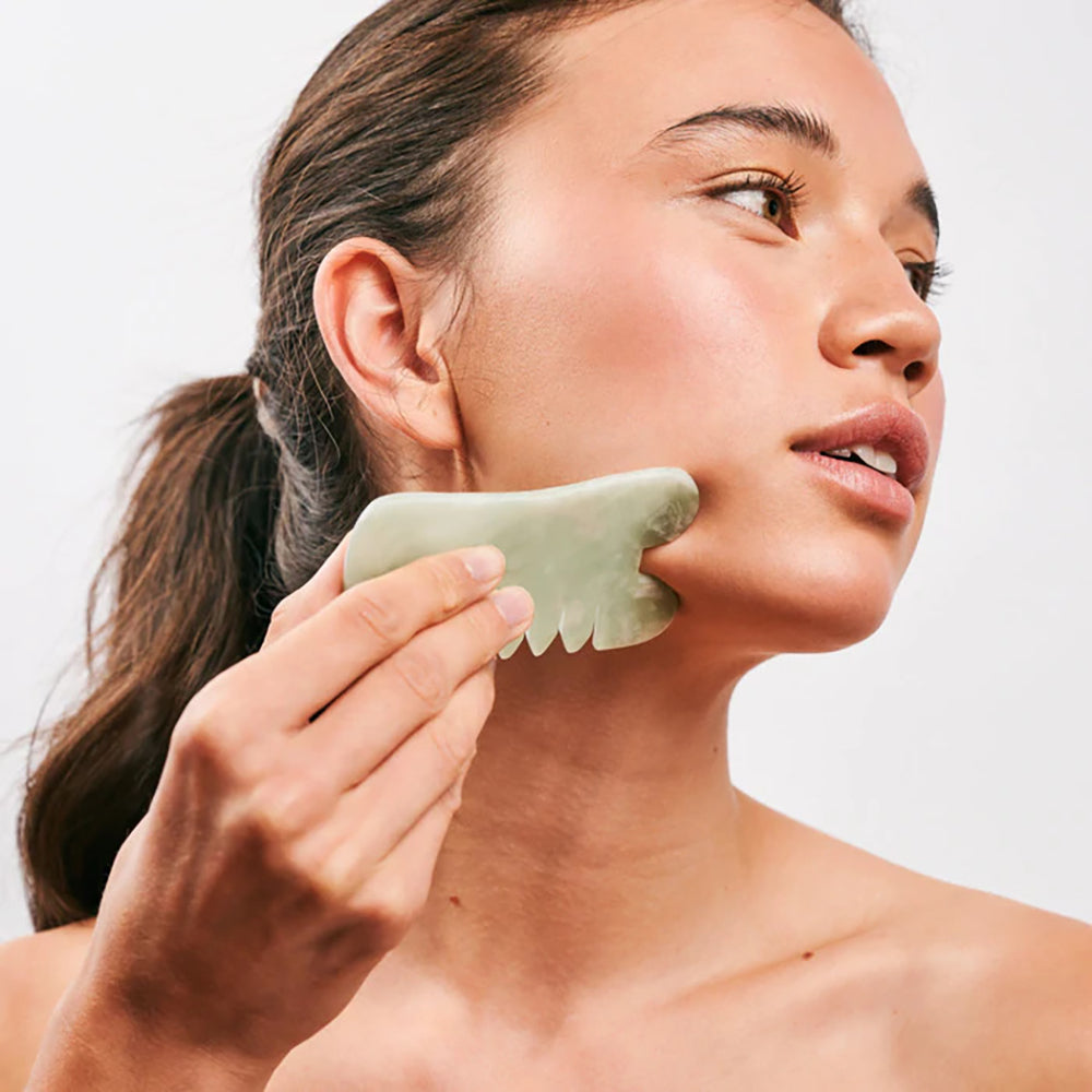 Zoe Ayla Outil Gua Sha en Jade à Bord Peigne RT393-JDGST/01745
