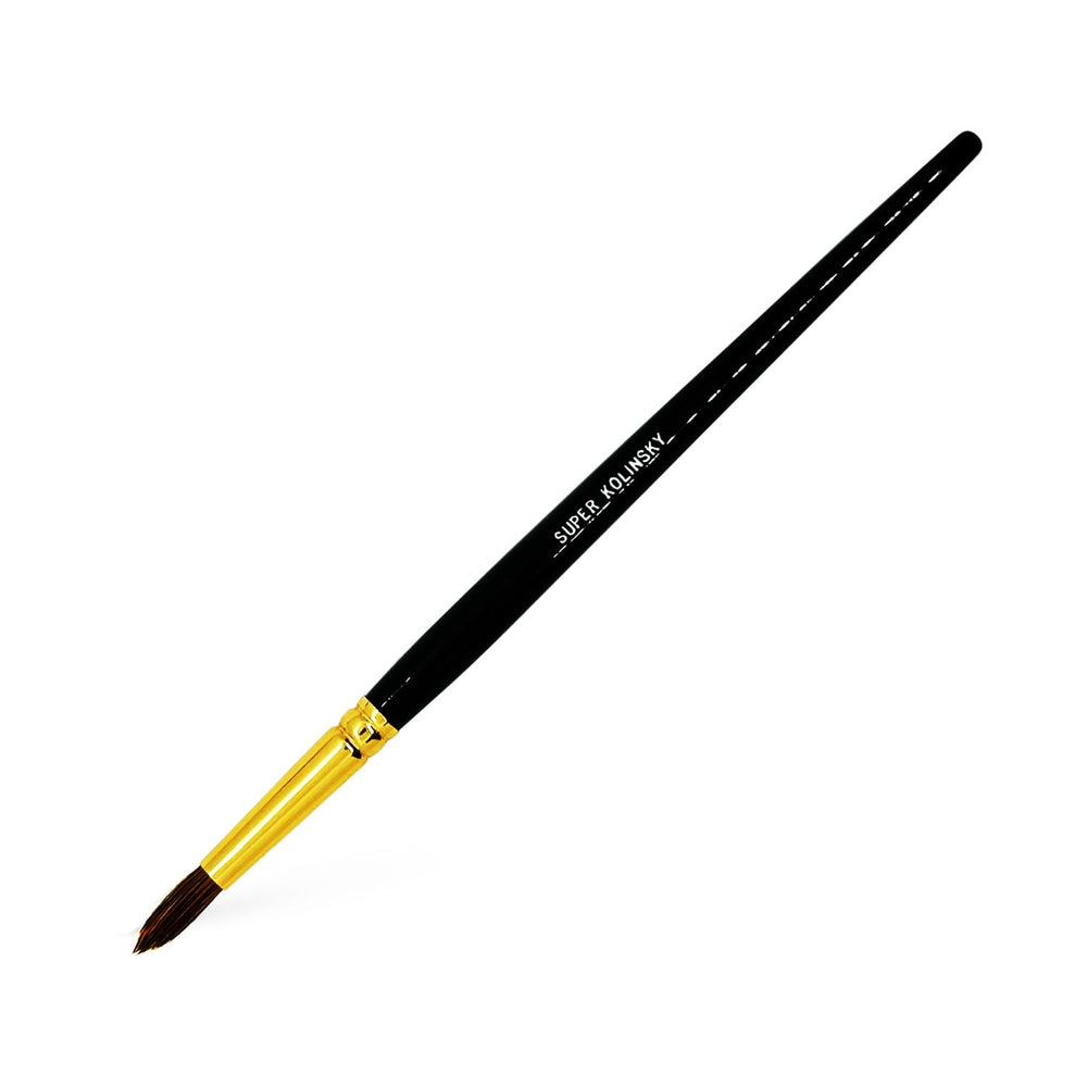 Cuccio Super Kolinsky Brush Size 9 #556 04652