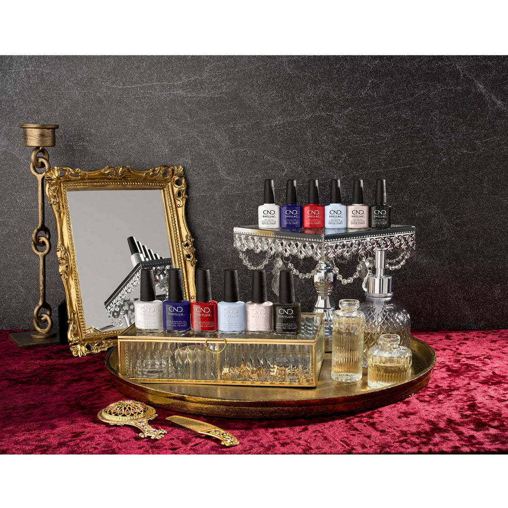CND Shellac & Vinylux Holiday 2024 Queen-Tessential 01657