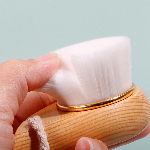 Brosse nettoyante visage à manche en bois 29420